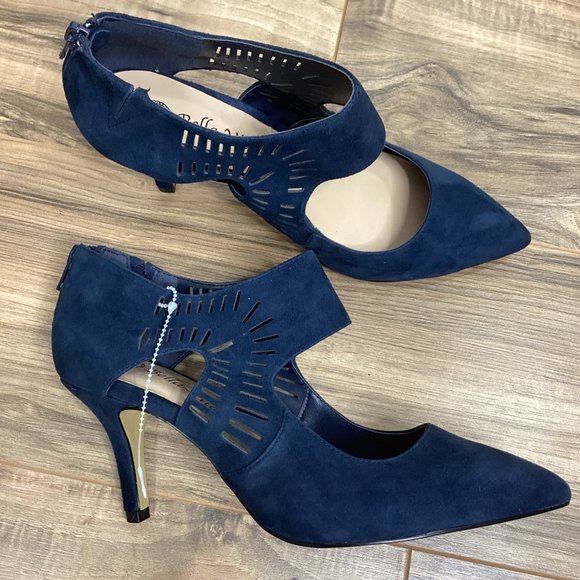 NWOB Bella-Vita Blue Suede Leather Heeled Cutout Booties - Size 9WW - Picture 3 of 7